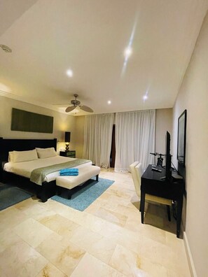 Luksushuoneisto, parveke, näköala venesatamaan | Ilmainen Wi-Fi