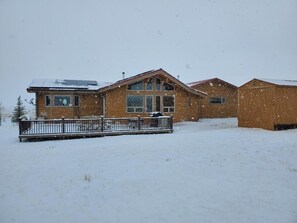 المنشأة من الخارج