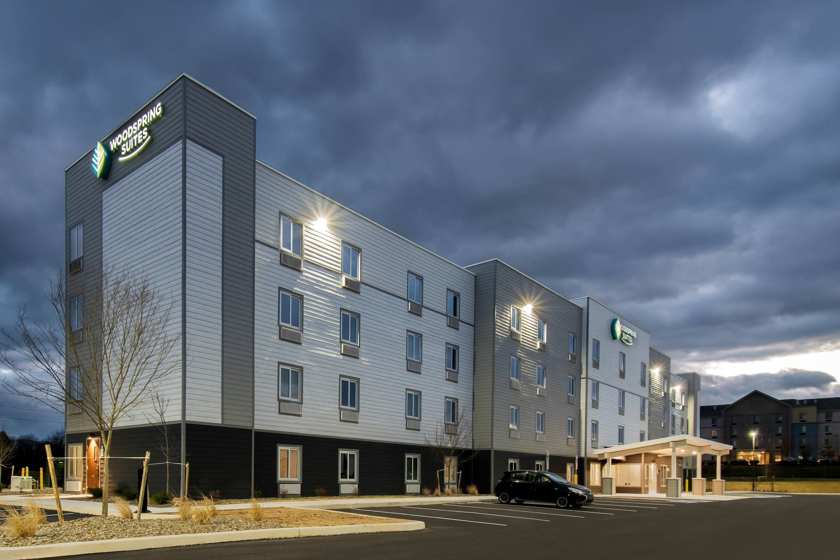 المنشأة من الخارج