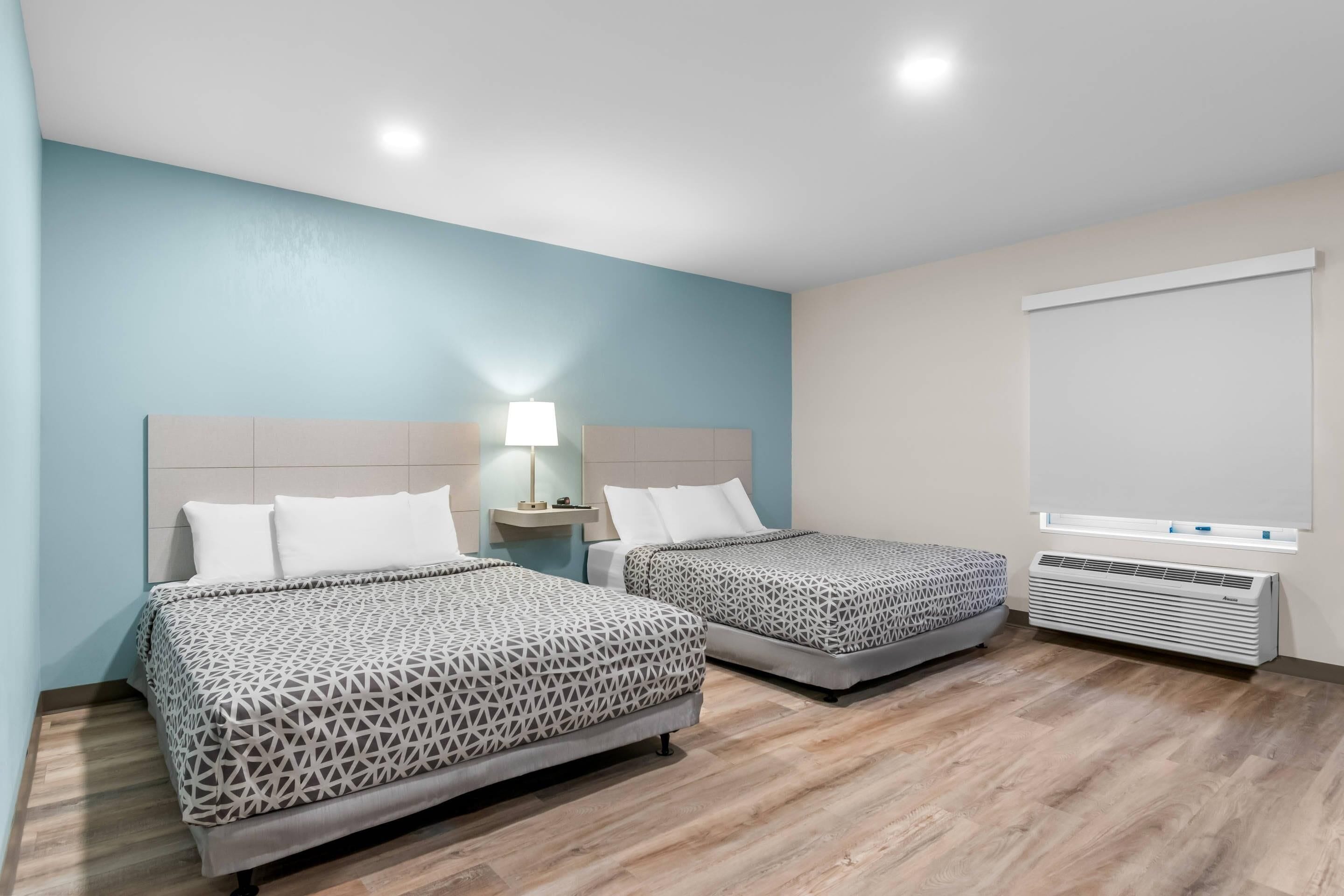 Rom, 2 queensize-senger, tilgjengelighetstilpasset, ikke-røyk | Wi-fi (inkludert) og sengetøy