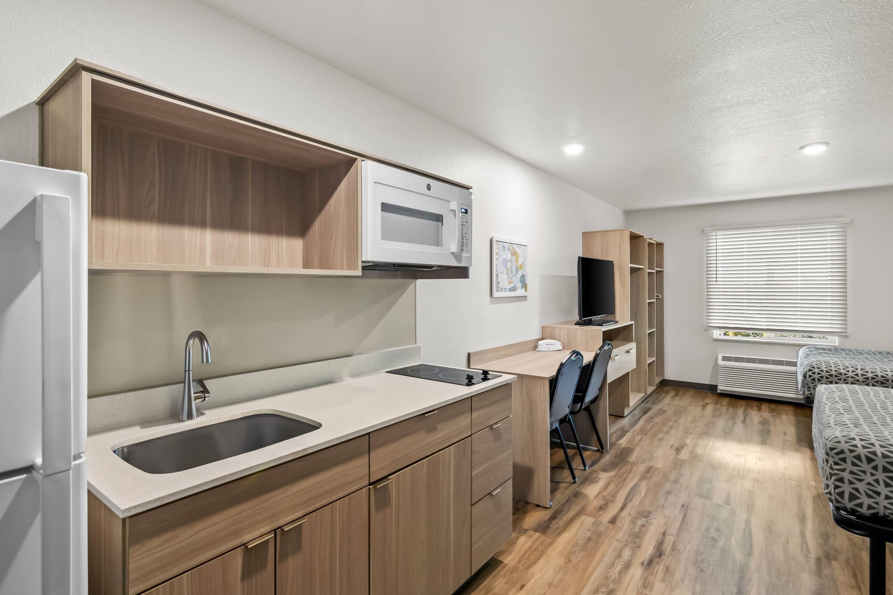 Suite, 2 Queen Beds, Non Smoking | Free WiFi, bed sheets