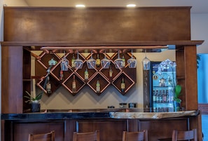Poolside bar
