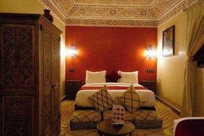 1 室のベッドルーム、WiFi