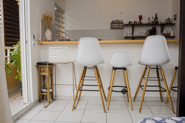 Comfort Studio, City View | Dining room -  Cocon Cayennais Appartement de charme (Cayenne)