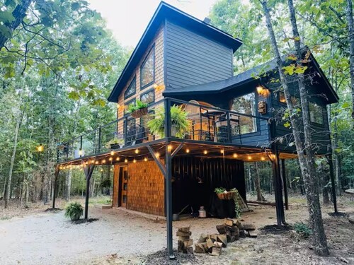 New Bronze Gabel Cabin