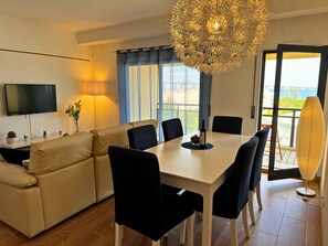 Apartament de luxe, vistes al riu (Tejo Balcony Expo) | Sala d'estar