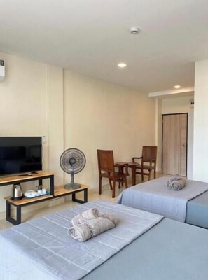 1 bedroom, WiFi, bed sheets