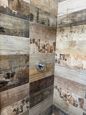Dusche, Toilettenpapier