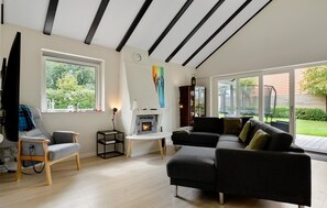 TV, fireplace - 3 bedroom amazing home in Lundby (Lundby)