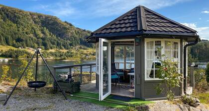 Stunning home in Korssund with WiFi