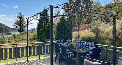 Stunning home in Korssund with WiFi