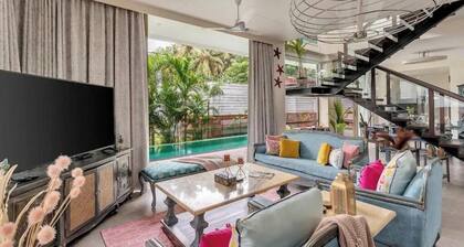 Prime Twin Villas with Garden and Pools