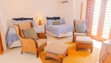 5 bedrooms, iron/ironing board, WiFi, bed sheets