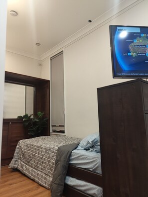 1 Schlafzimmer, Bügeleisen/Bügelbrett, kostenloses WLAN, Bettwäsche