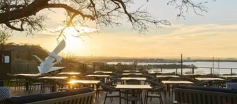 Modern NEW 1 BDRM 1 Bath apartment in beautiful Marble Falls mins to hospitals