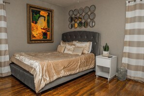 3 chambres, fer et planche à repasser, accès Internet, draps fournis