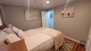 4 chambres, bureau, fer et planche à repasser, Wi-Fi gratuit