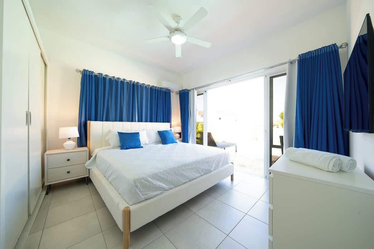 3 bedrooms, iron/ironing board, WiFi