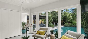 Pool House Oasis - Home for 6