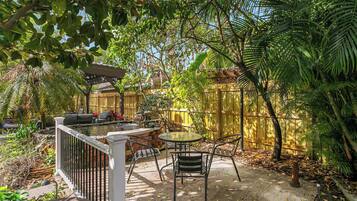 BBQ/picnic area