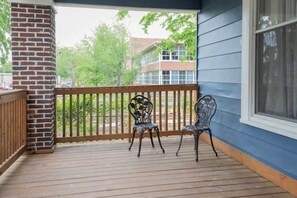 House, Multiple Beds, Patio, Garden View (Division Ave East Lake Update) | Terrace/patio