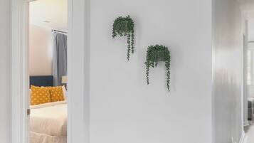 4 bedrooms, individually decorated, individually furnished, bed sheets