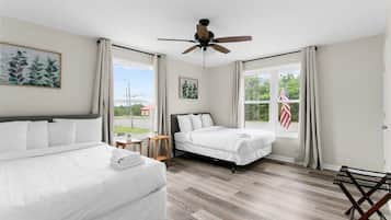 House, Multiple Beds, Patio, Garden View (Dugan Ave Dugout - Unit A) | 3 bedrooms, individually decorated, individually furnished, bed sheets
