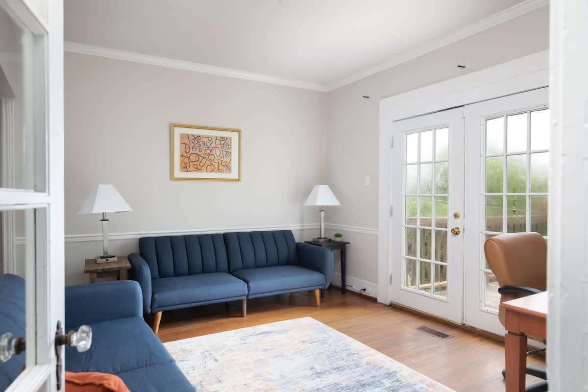 Hus, flere senger, terrasse, hageutsikt (Arlington Crescent Revival ) | Oppholdsområde | Peis