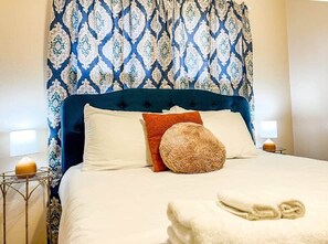 Casa, várias camas, varanda, vista para o jardim (Boswell Bungalow 2) | 3 quartos, Wi-Fi de cortesia