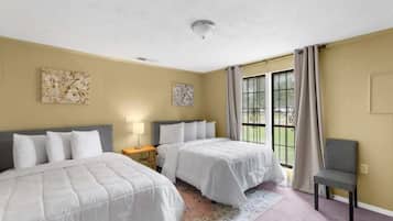 Maison, plusieurs lits, patio, vue jardin (Terrace G Cozy Ranch)