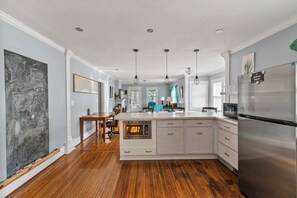 House, Multiple Beds, Patio, Garden View (49th Terrace Haven) | Private kitchen | Coffee/tea maker