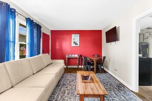 House, 1 King Bed with Sofa bed, Patio, Garden View (12th Ave The Bricks - Unit 1) | Living area - 12th Ave The Bricks - Unit 1 (Birmingham)