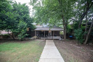 Exterior - Highland Drive Hideaway (Birmingham)