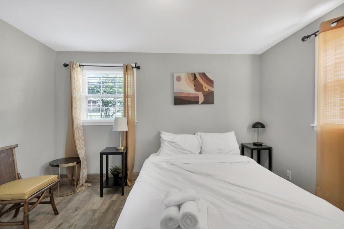 5 habitaciones, decoración personalizada y muebles diferentes 