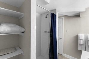 House, Multiple Beds, Patio, Garden View (Dugan Ave Unit B) | Bathroom | Designer toiletries, towels - Dugan Ave Unit B (Birmingham)