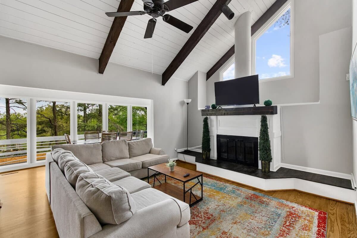 獨棟房屋, 多張床, 可使用泳池, 泳池景觀 (Observatory Drive Terrace House) | 起居區