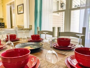 House, Multiple Beds, Patio, Garden View (Bonita Bungalow) | 4 bedrooms, individually decorated, individually furnished, bed sheets - Bonita Bungalow (Huntsville)