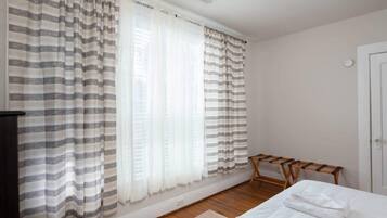 House, Multiple Beds, Patio, Garden View (Arlington Crescent Revival - Unit 1) | View from room