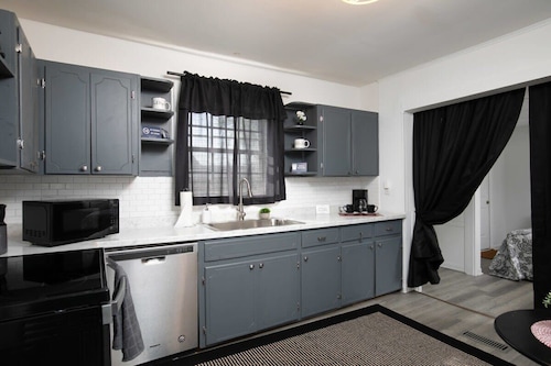 4th St Little Blue in Bham