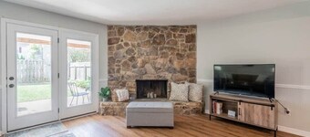 Jade Rocket City Retreat