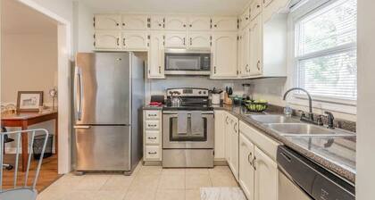 Jade Rocket City Retreat