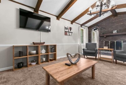 Miami Family Friendly in Forestdale