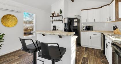 Byrd 4 Tiny Stay Getaway