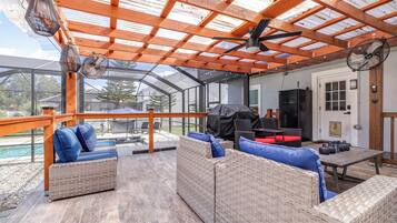 House, Multiple Beds, Pool Access, Pool View (The Heights Hideaway) | Outdoor dining