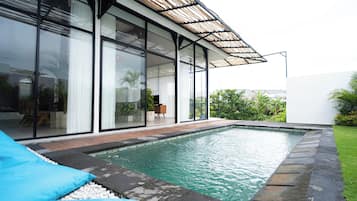 Piscina all'aperto