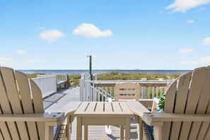 Property grounds - Just A Touch by Brunswick Vacation Rentals (Ocean Isle Beach)