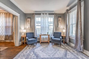 House, Multiple Beds, Patio, Garden View (Rozelle Roost Upstairs) | Interior - Rozelle Roost Upstairs (Memphis)