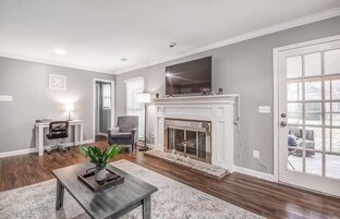 Casa, várias camas, varanda, vista para o jardim (Walnut Bend Bliss) | Área de estar