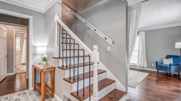 Ferienhaus, Mehrere Betten, Terrasse, Gartenblick (Haddington House) | Innenbereich