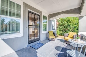 House, Multiple Beds, Patio, Garden View (Glenview Guesthouse) | Outdoor dining